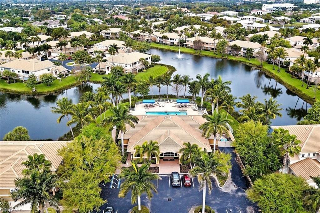 13921 Lake Mahogany Blvd, Unit 2813, Fort Myers, FL 33907 Photo