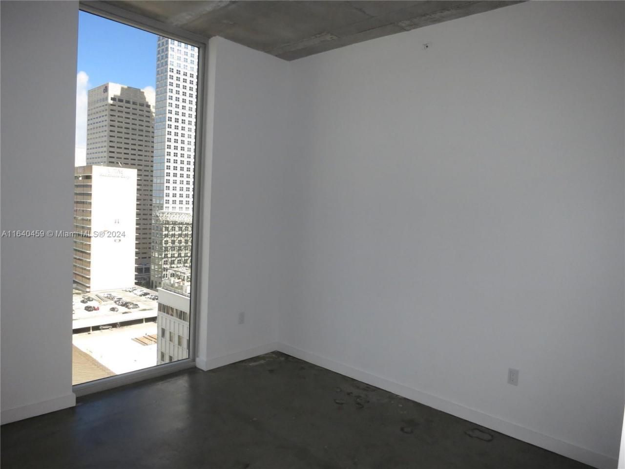 151 SE 1 St, Unit 1902, Miami, FL 33131 Photo