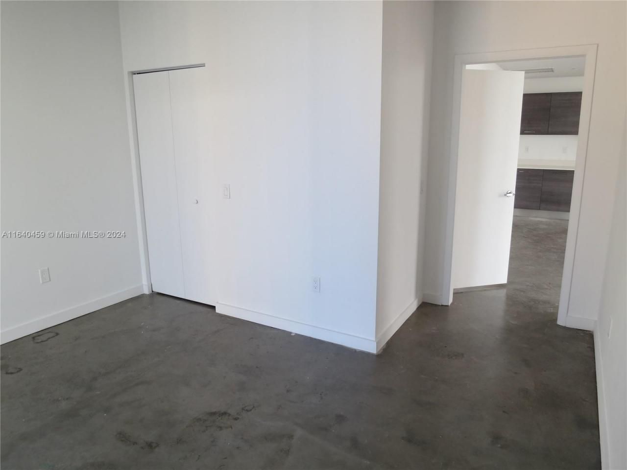 151 SE 1 St, Unit 1902, Miami, FL 33131 Photo