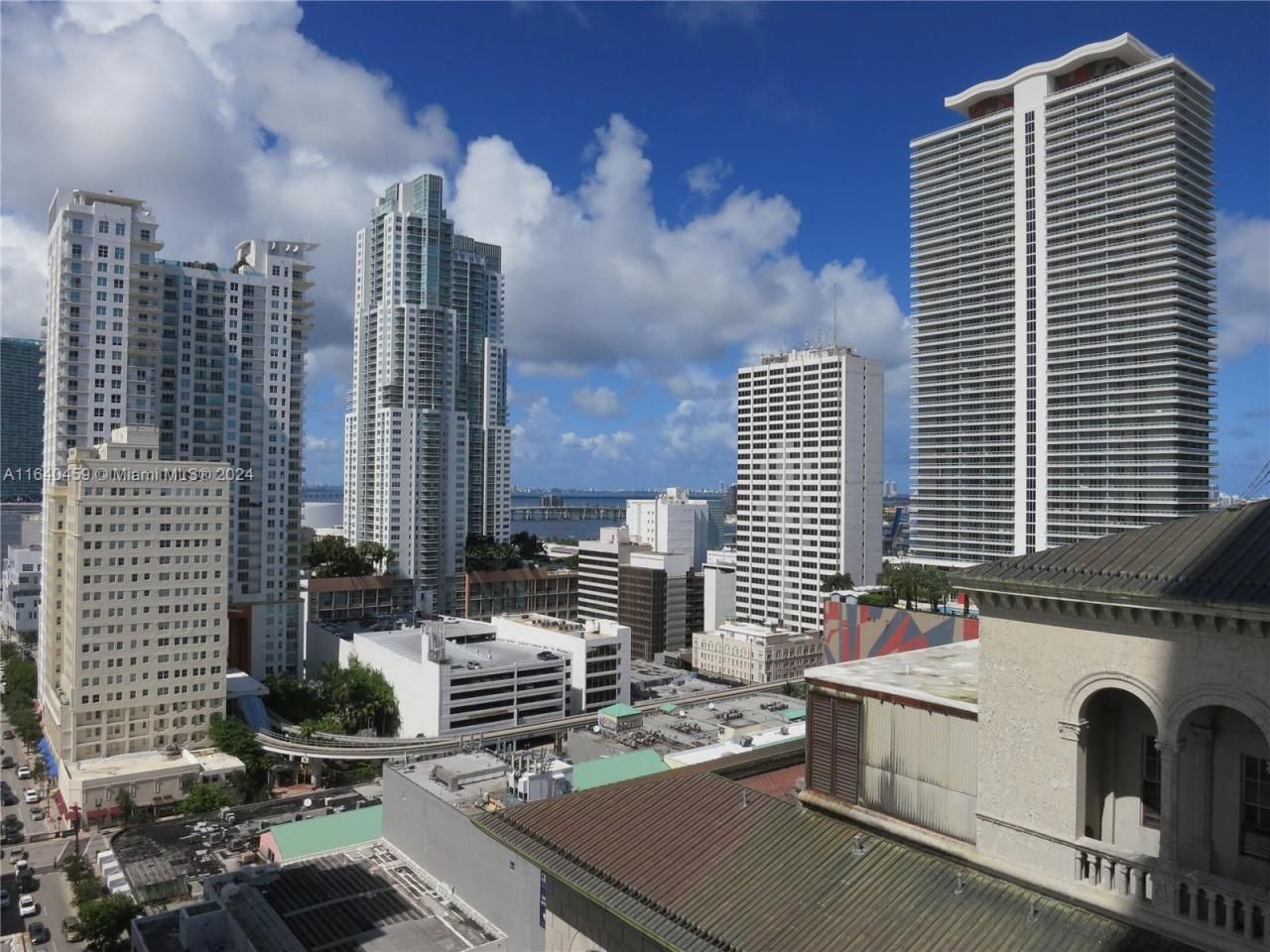 151 SE 1 St, Unit 1902, Miami, FL 33131 Photo