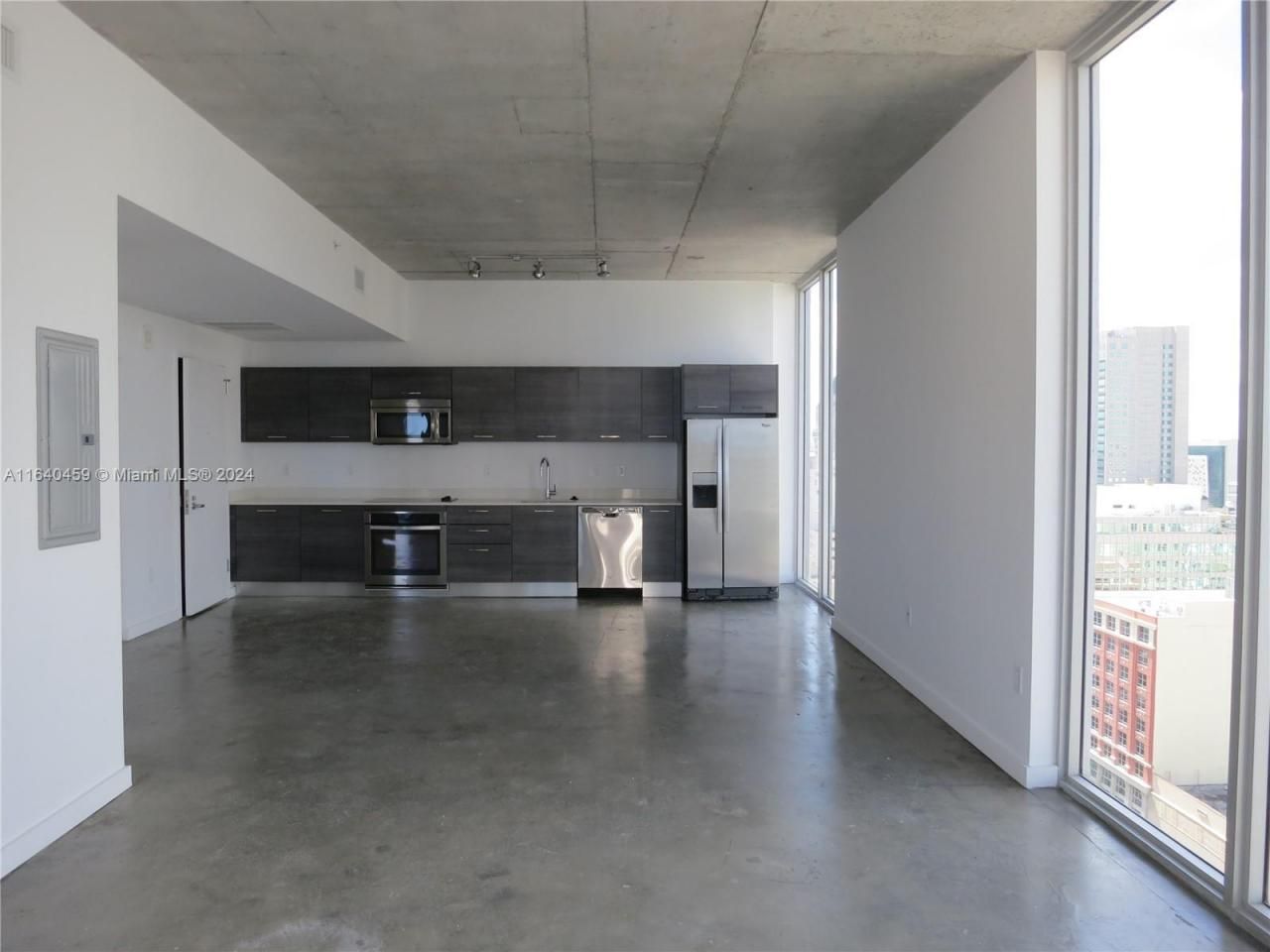 151 SE 1 St, Unit 1902, Miami, FL 33131 Photo