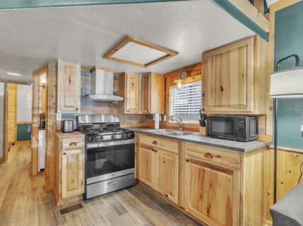 408 Ponderosa Drive, Lake Almanor, CA 96137 Photo