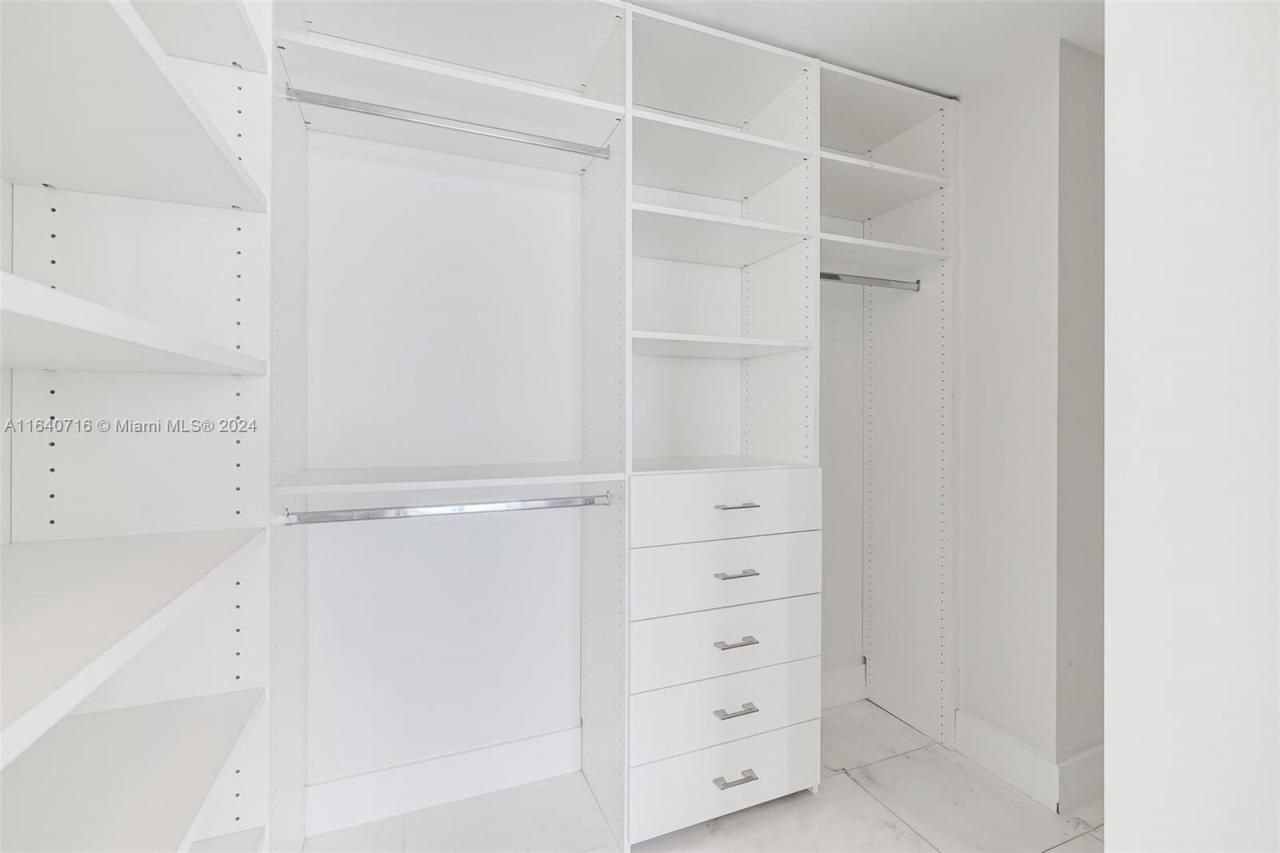 3131 NE 7th Ave, Unit 1101, Miami, FL 33137 Photo