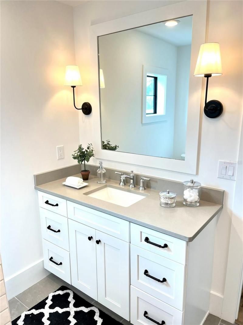 806 S Jefferson Avenue, Unit #1, Sarasota, FL 34237 Photo