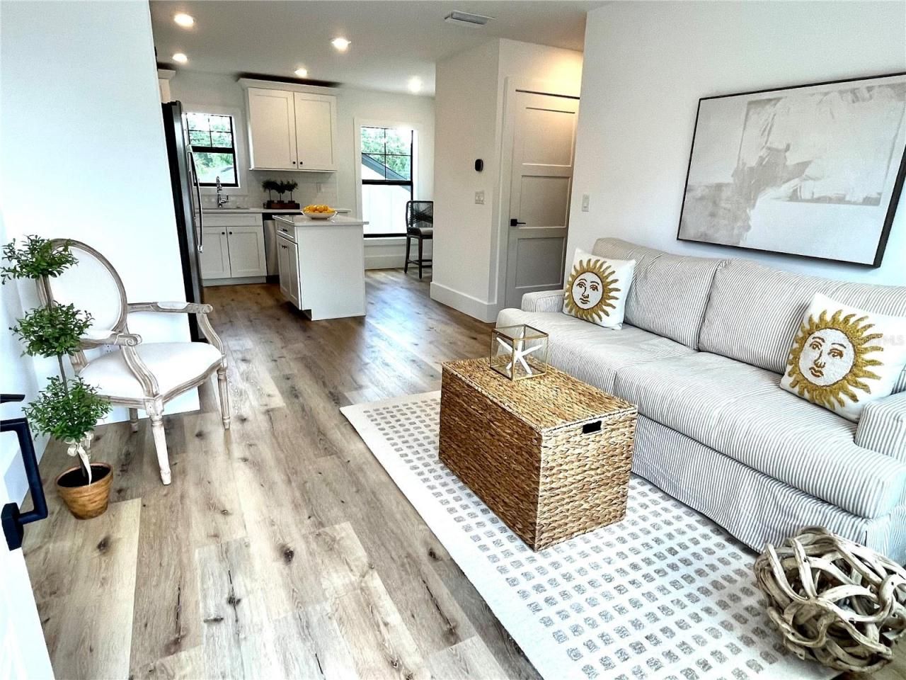 806 S Jefferson Avenue, Unit #1, Sarasota, FL 34237 Photo