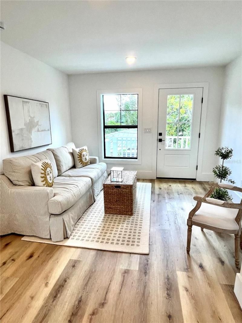 806 S Jefferson Avenue, Unit #1, Sarasota, FL 34237 Photo