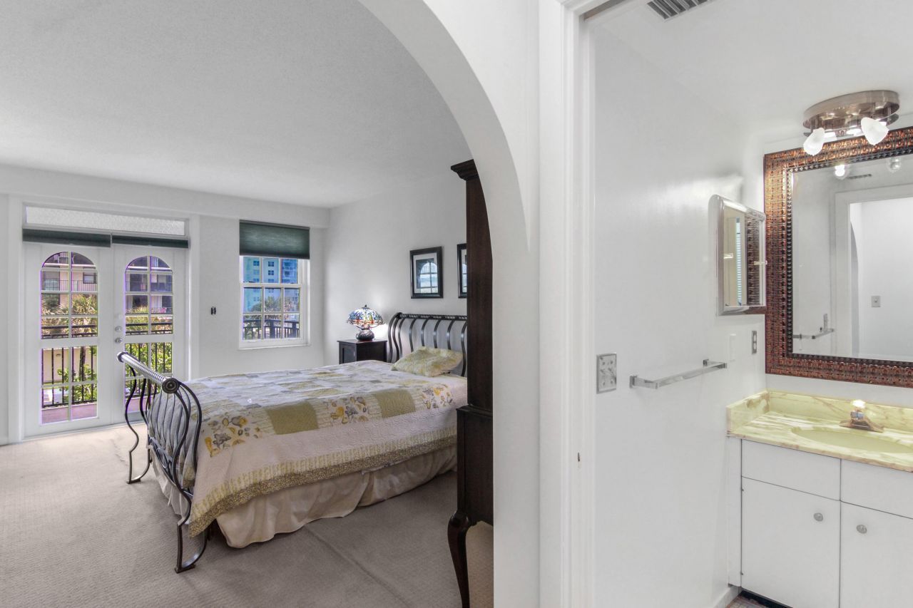 3475 S Ocean Boulevard, Unit 2160, Palm Beach, FL 33480 Photo