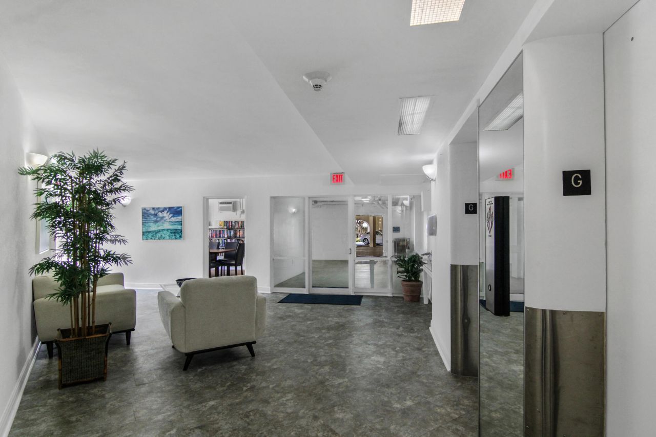 3475 S Ocean Boulevard, Unit 2160, Palm Beach, FL 33480 Photo