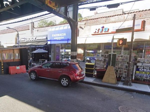 84-29 Roosevelt Avenue, Jackson Heights, NY 11372