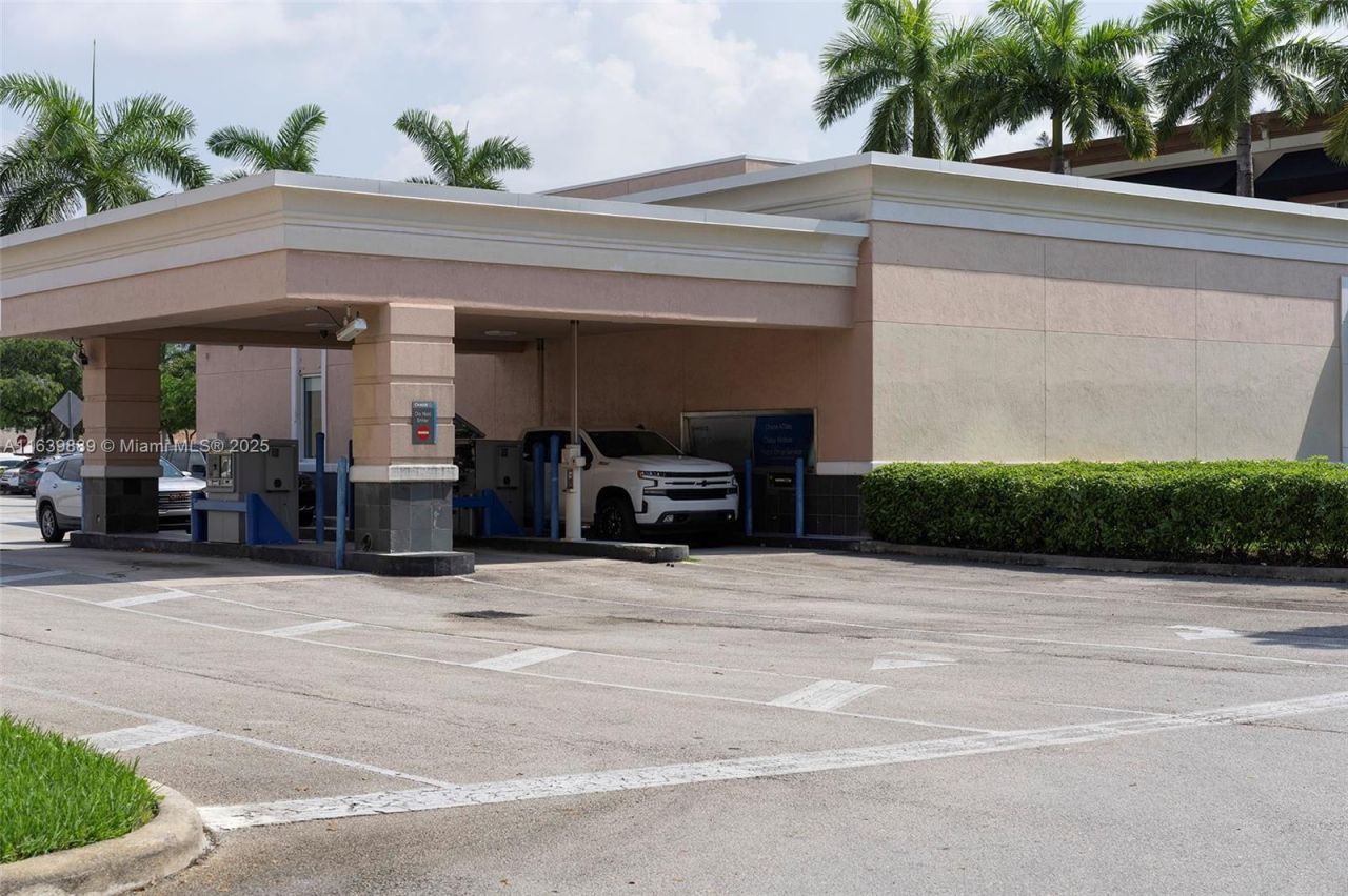 12610 SW 120th St, Miami, FL 33186 Photo