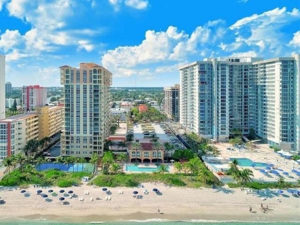 2080 S Ocean Dr, Unit 1607, Hallandale Beach, FL 33009