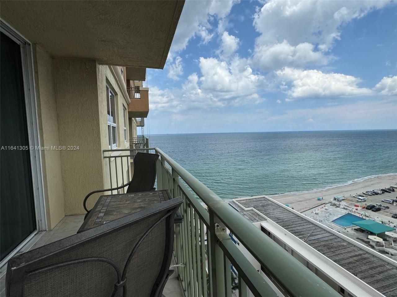 2080 S Ocean Dr, Unit 1607, Hallandale Beach, FL 33009 Photo