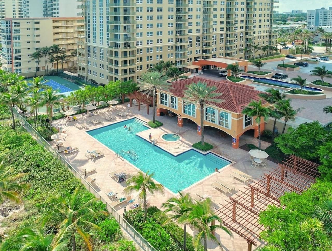 2080 S Ocean Dr, Unit 1607, Hallandale Beach, FL 33009 Photo