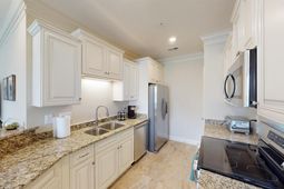 35 Delray Dr. photo 4