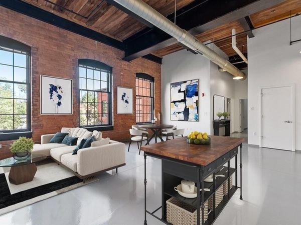 160 Water St, Unit 209, Williamstown, MA 01267