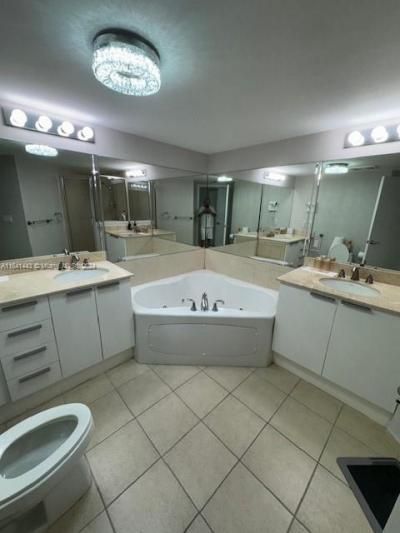 16699 Collins Ave, Unit 2409, Sunny Isles Beach, FL 33160 Photo