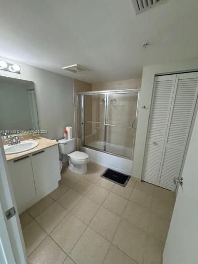 16699 Collins Ave, Unit 2409, Sunny Isles Beach, FL 33160 Photo