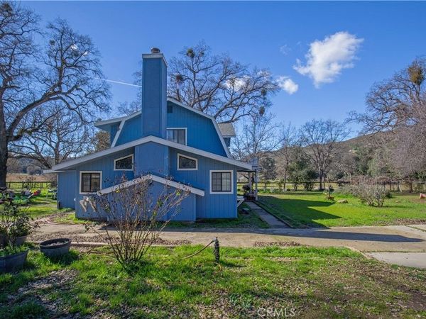 4555 Las Pilitas Road, Santa Margarita, CA 93453