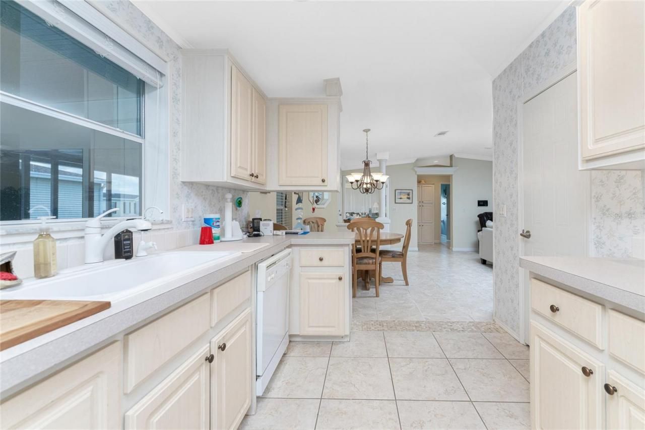 63 Windmill Boulevard, Unit 204O, Punta Gorda, FL 33950 Photo