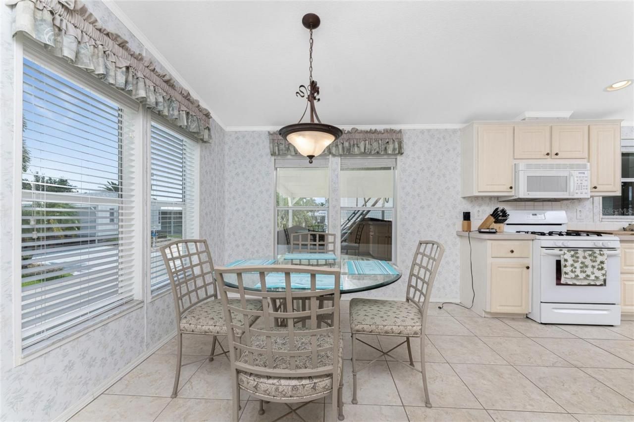 63 Windmill Boulevard, Unit 204O, Punta Gorda, FL 33950 Photo