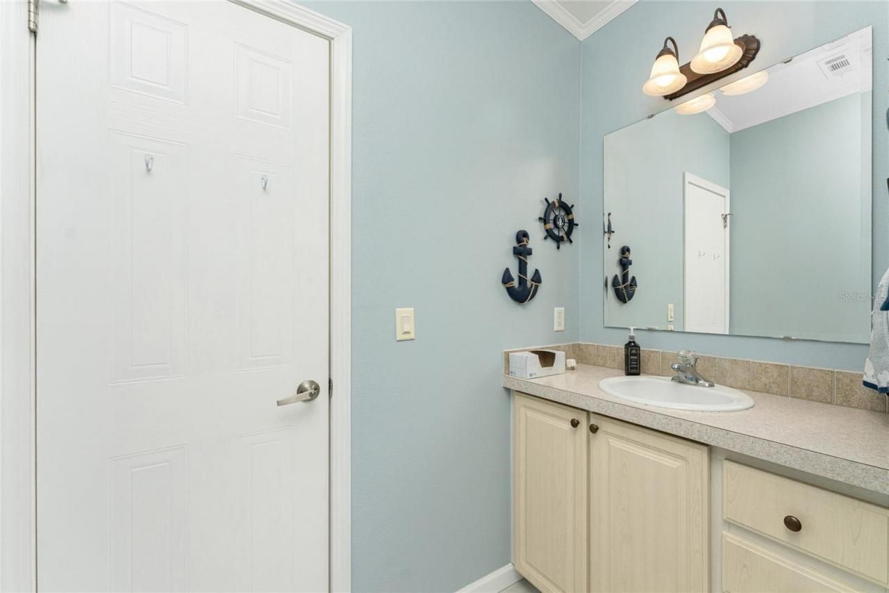 63 Windmill Boulevard, Unit 204O, Punta Gorda, FL 33950 Photo