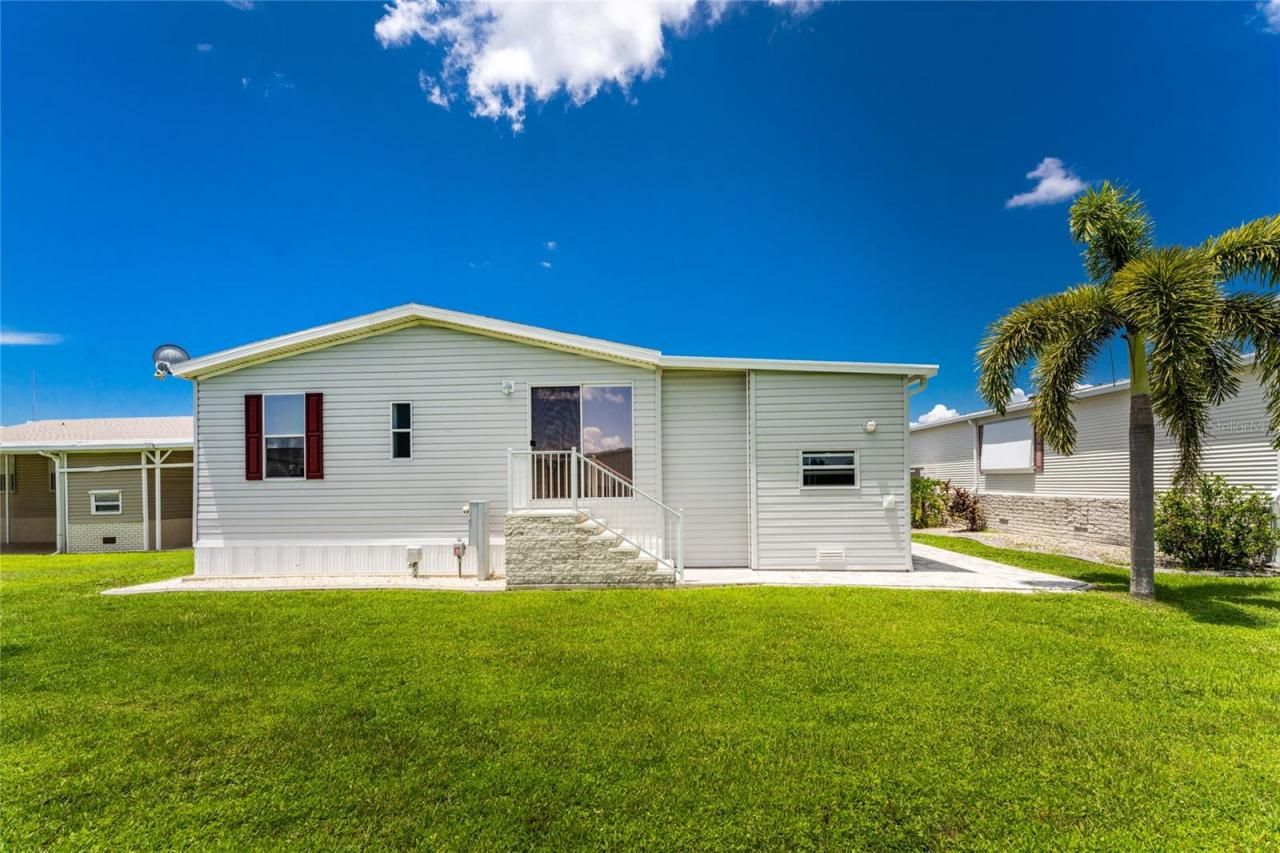 63 Windmill Boulevard, Unit 204O, Punta Gorda, FL 33950 Photo