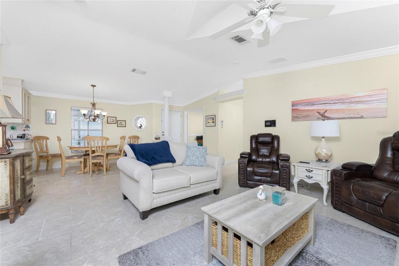 63 Windmill Boulevard, Unit 204O, Punta Gorda, FL 33950 Photo