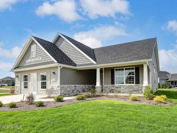 15100 Sugar Maple Drive, Perrysburg, OH 43551