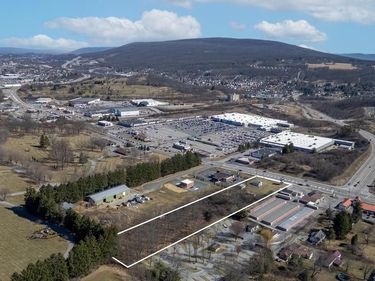 2411 PLANK ROAD, DUNCANSVILLE, PA 16635