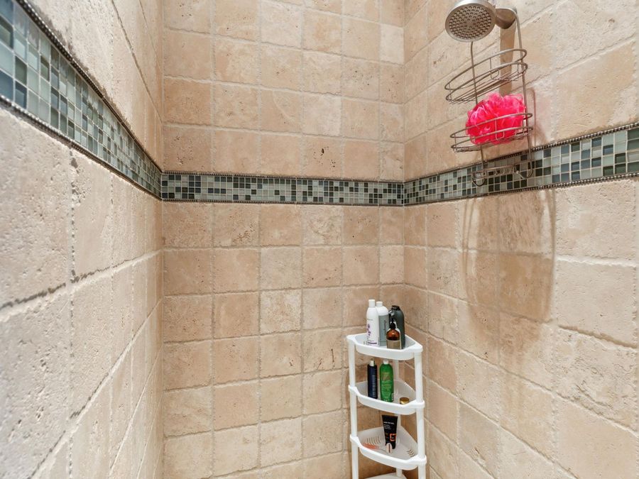 Property Image 115