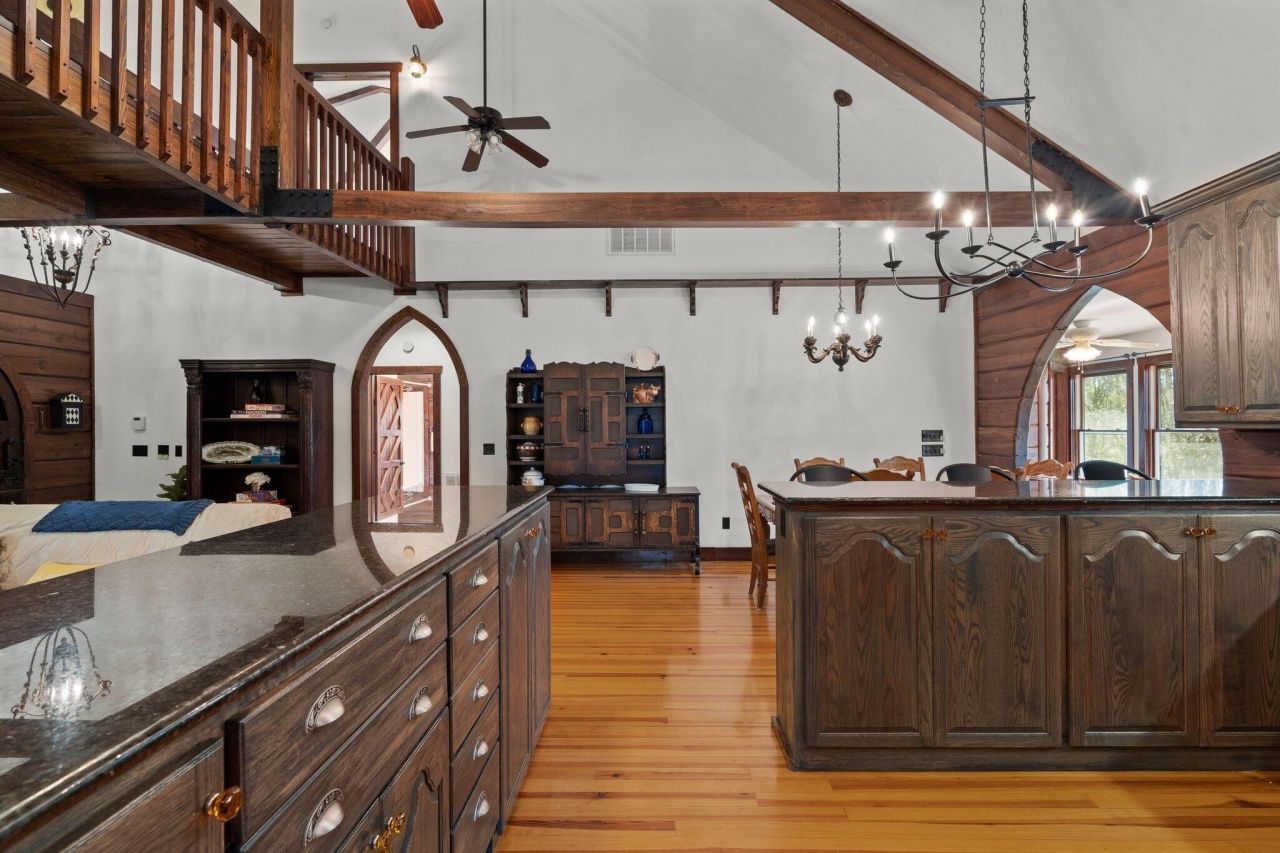 2773 Mt Carmel Road Photo 22