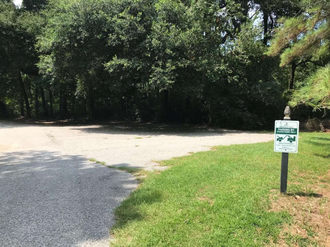 8467 Middleton Point Lane Photo 10