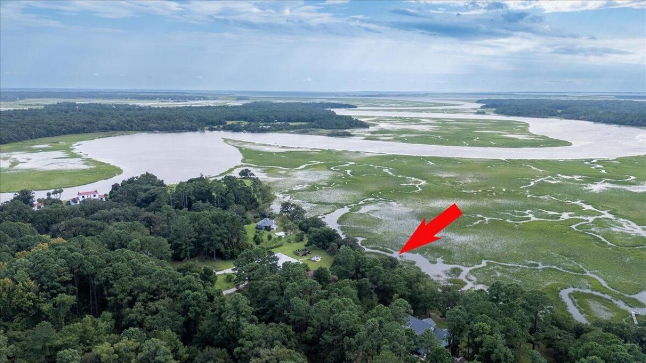 8467 Middleton Point Lane Photo 14