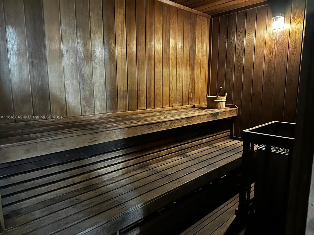 3500 Mystic Pointe Dr, Unit 1801, Aventura, FL 33180 Photo