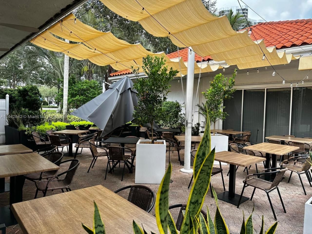 3500 Mystic Pointe Dr, Unit 1801, Aventura, FL 33180 Photo