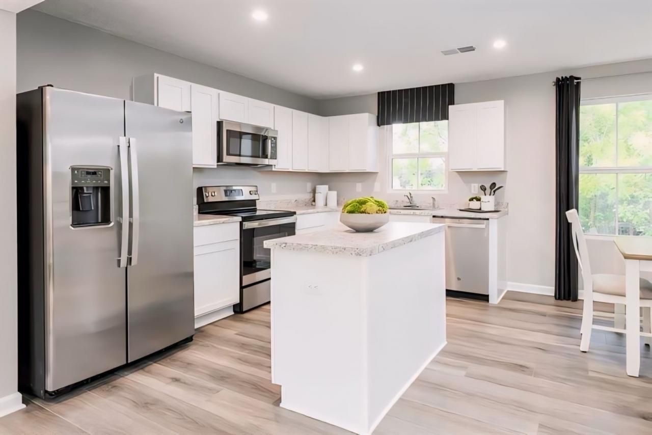 1421 Sweet Shrub Loop, Unit 1423B, Antioch, TN 37013 Main Photo