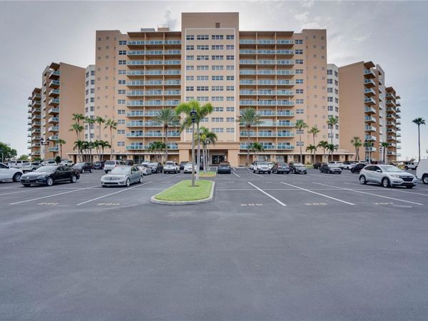 880 MANDALAY AVENUE, Unit C713, CLEARWATER BEACH, FL 33767