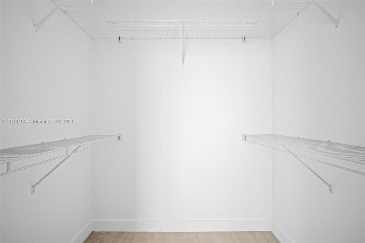 1111 SW 1st Ave, Unit 3425-N, Miami, FL 33130 Photo