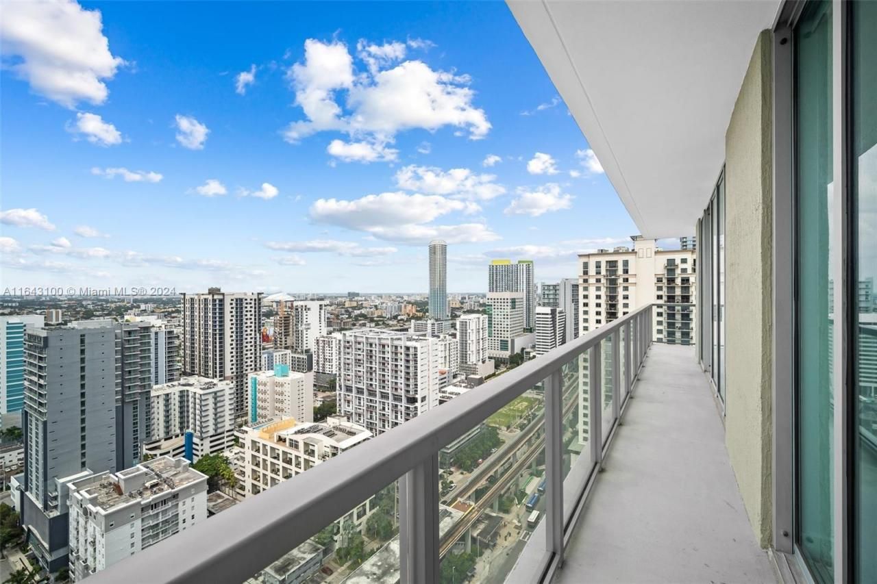 1111 SW 1st Ave, Unit 3425-N, Miami, FL 33130 Photo