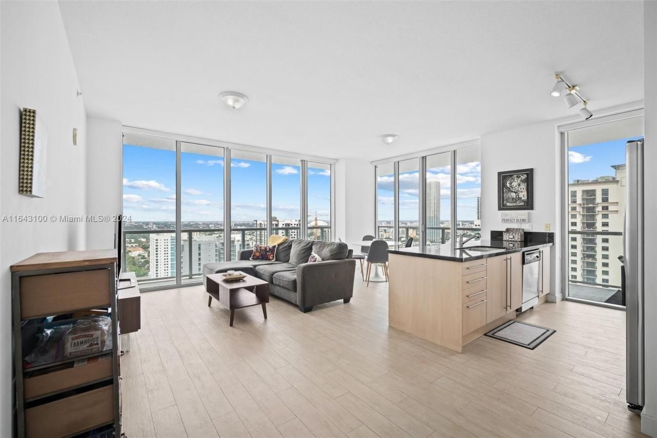 1111 SW 1st Ave, Unit 3425-N, Miami, FL 33130 Photo