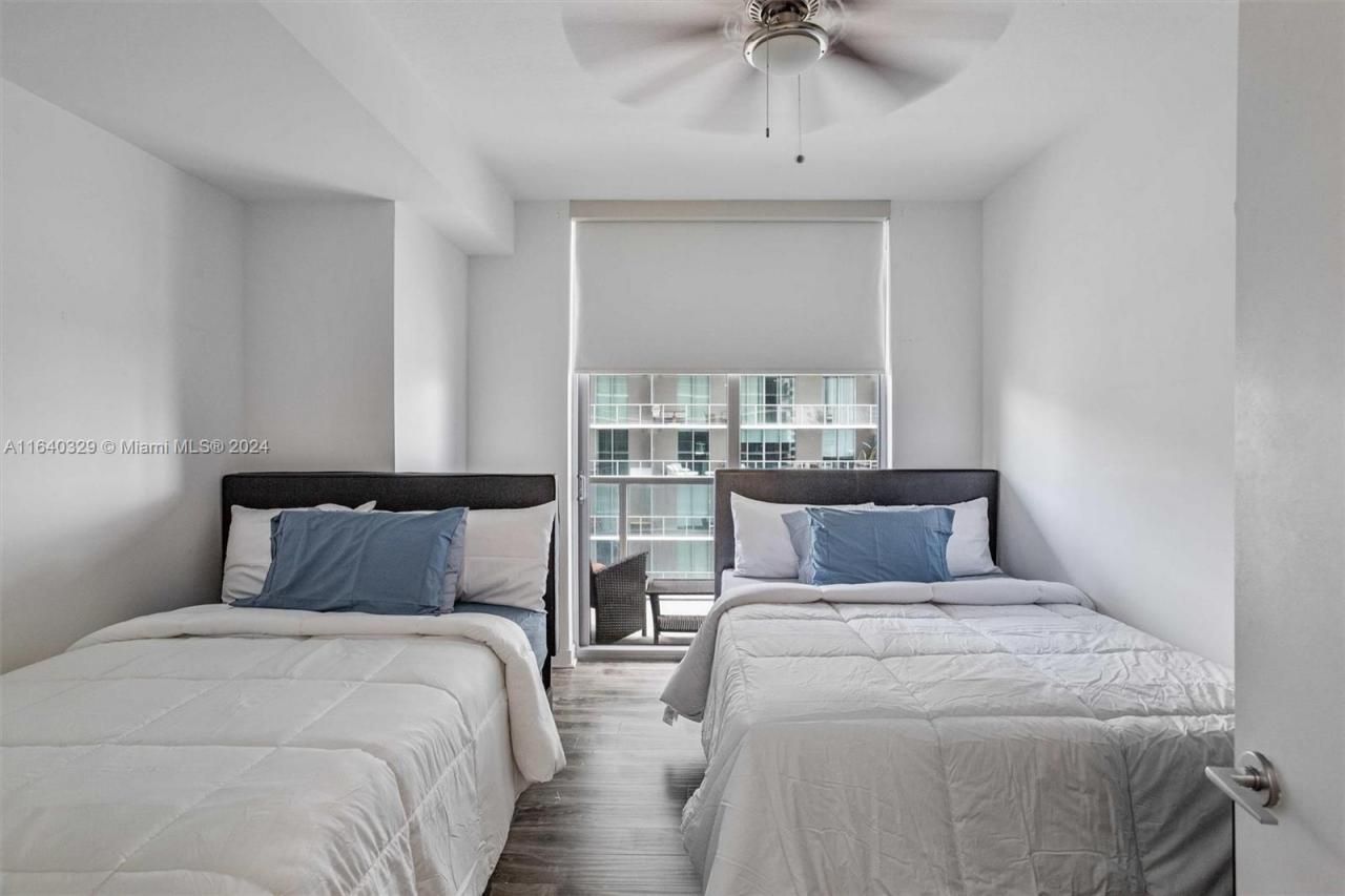 1111 SW 1st Ave, Unit 3014-N, Miami, FL 33130 Photo