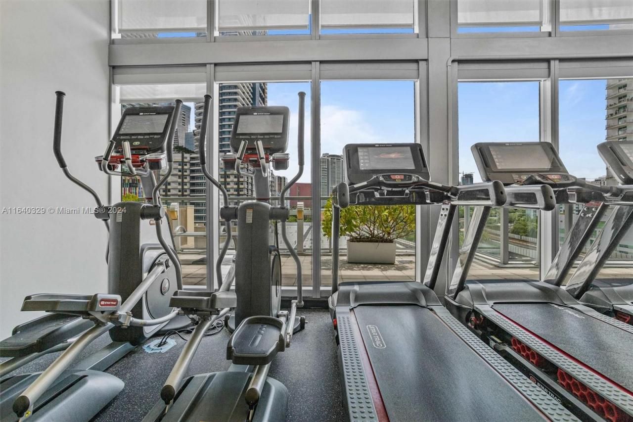 1111 SW 1st Ave, Unit 3014-N, Miami, FL 33130 Photo