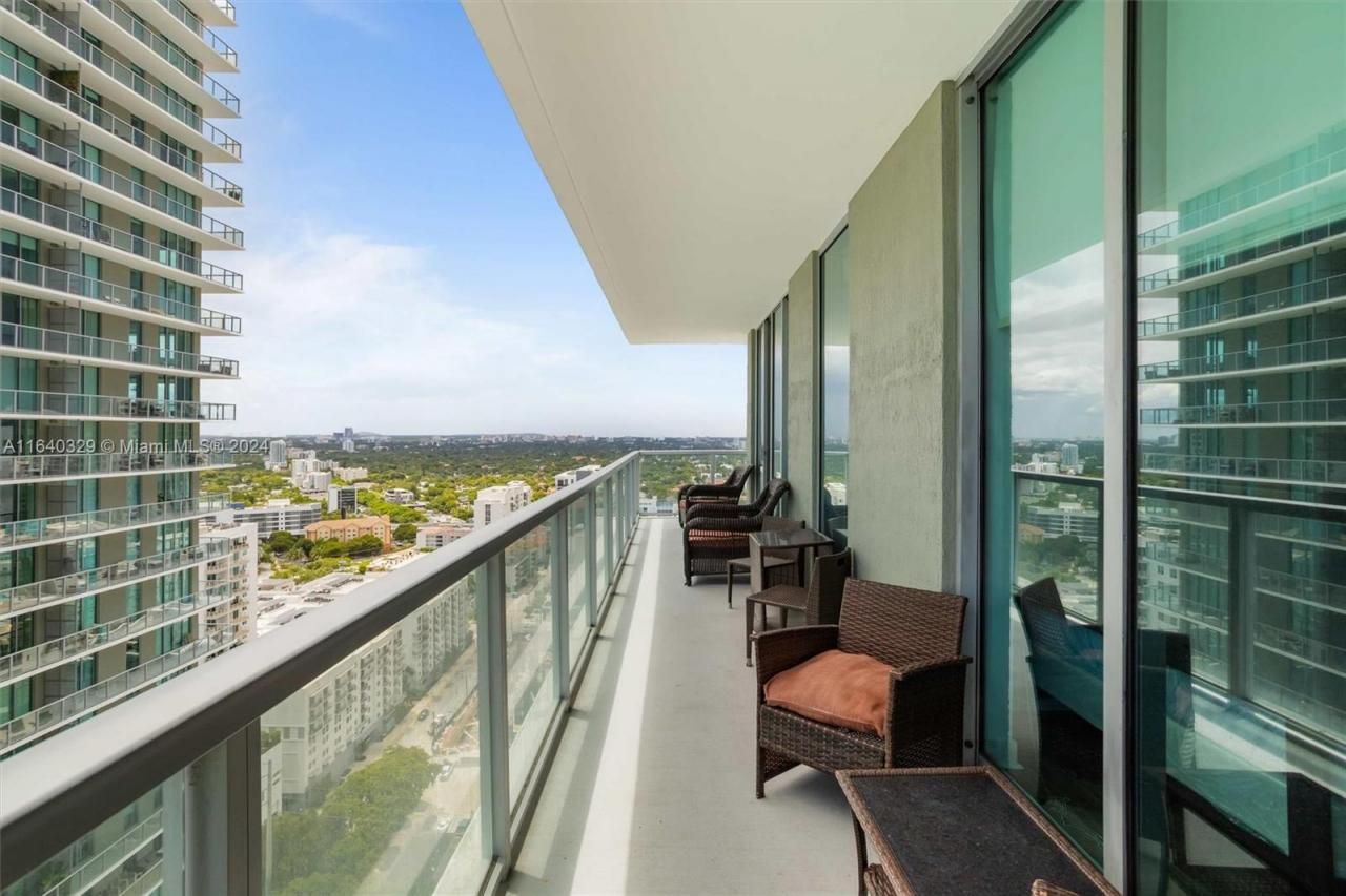 1111 SW 1st Ave, Unit 3014-N, Miami, FL 33130 Photo