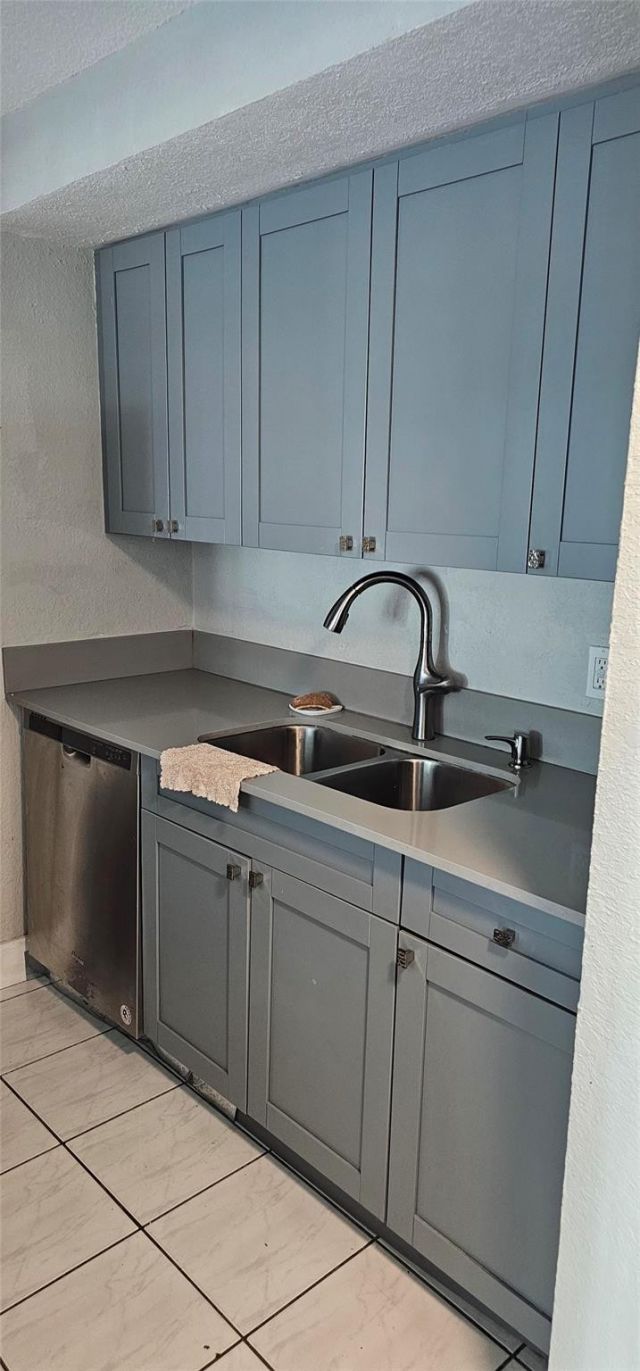 54 Isle Of Venice Drive, Unit 3, Fort Lauderdale, FL 33301 Photo