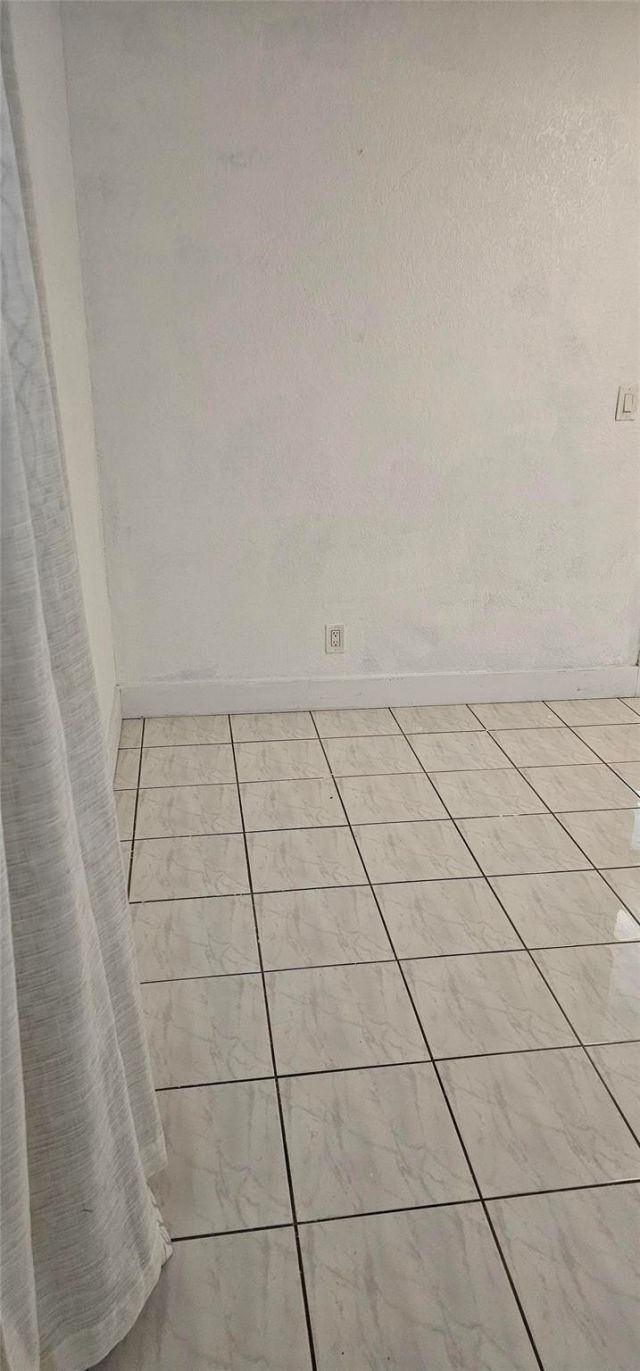 54 Isle Of Venice Drive, Unit 3, Fort Lauderdale, FL 33301 Photo