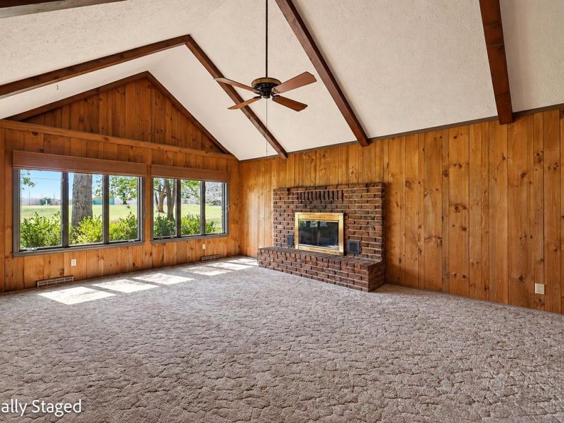 1980 Walker Lake Road, Ontario, OH 44906 Photo 4