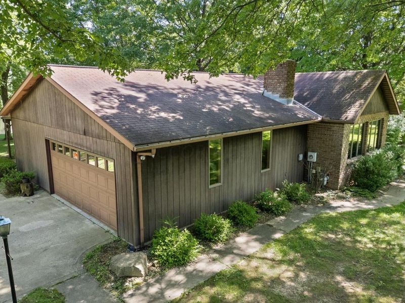 1980 Walker Lake Road, Ontario, OH 44906 Photo 5