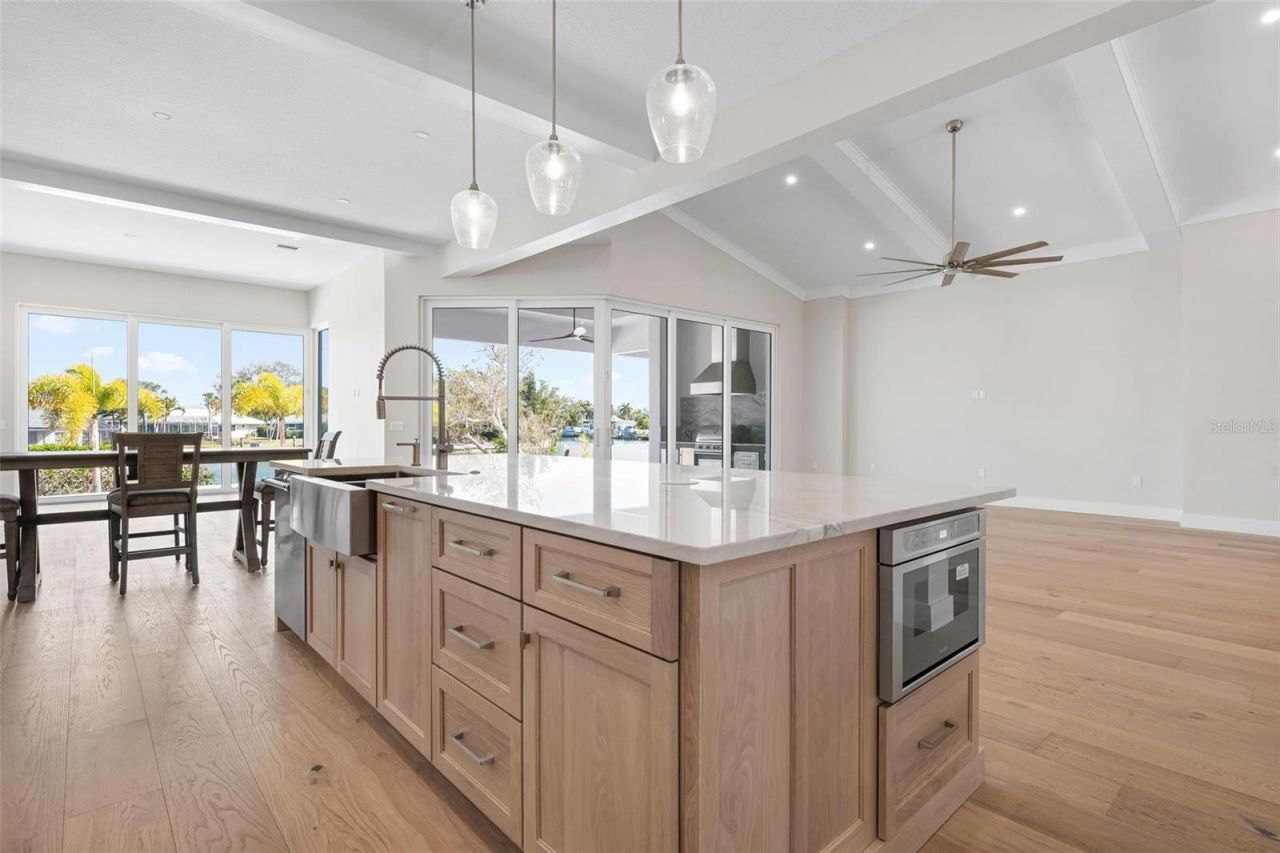 4819 Higel Avenue, Sarasota, FL 34242 Photo