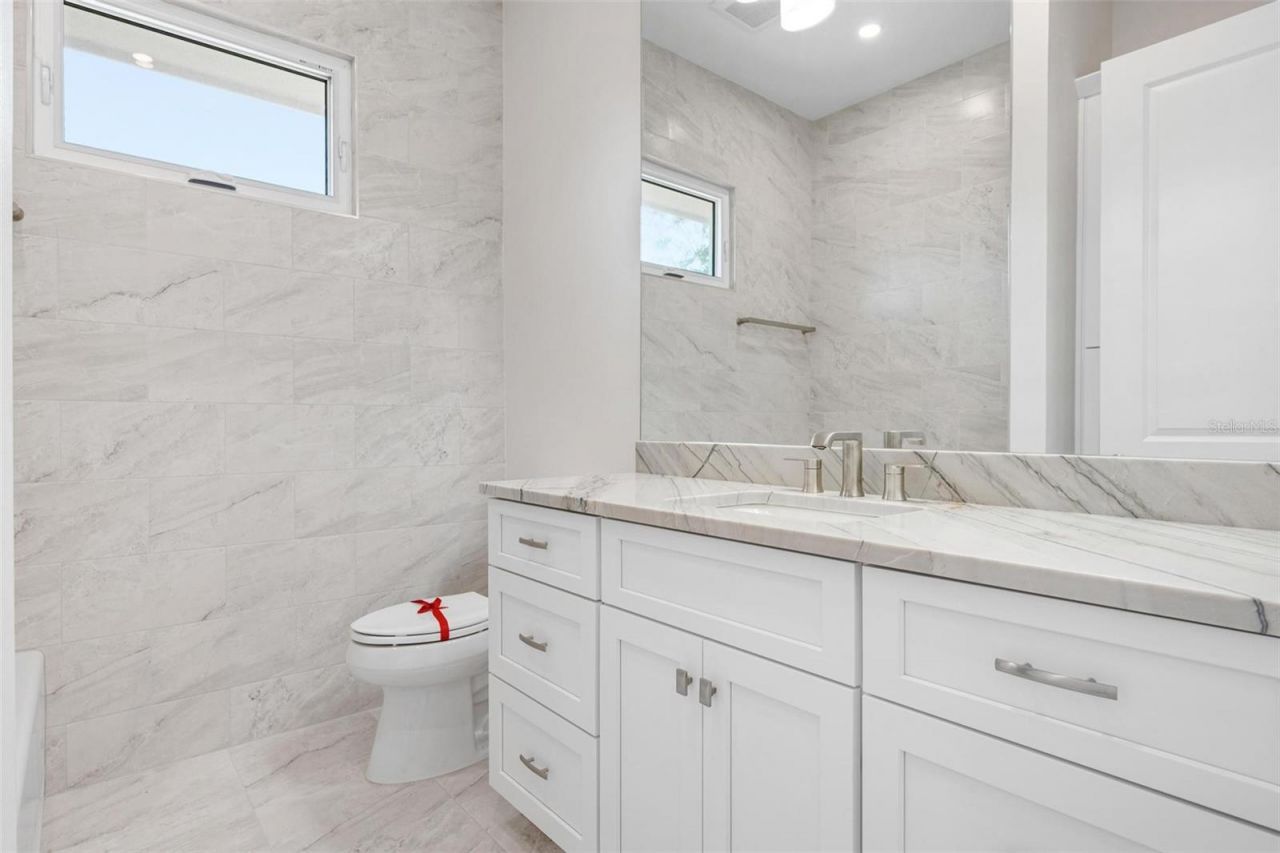 4819 Higel Avenue, Sarasota, FL 34242 Photo