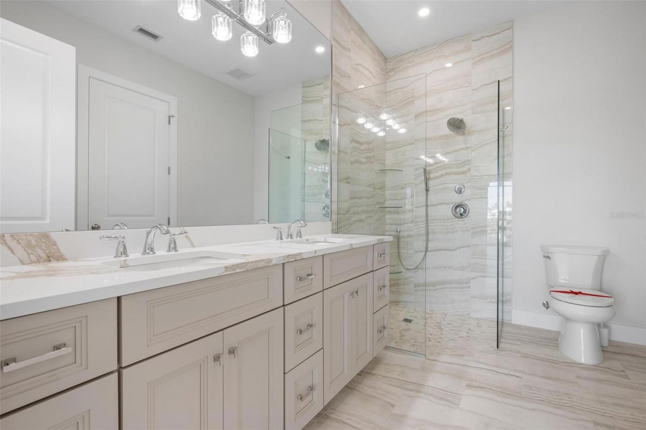 4819 Higel Avenue, Sarasota, FL 34242 Photo